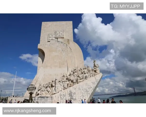 极限运动的探索与挑战：周伟的深度对话与人生旅程